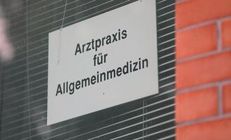 Techniker Krankenkasse: Deutsche melden sich seltener krank