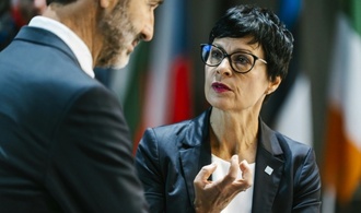 Erweiterungskommissarin wirbt für EU-Beitritt der Ukraine