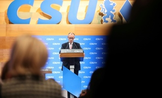 Merz räumt Konjunktur klare Priorität vor Umweltschutz ein