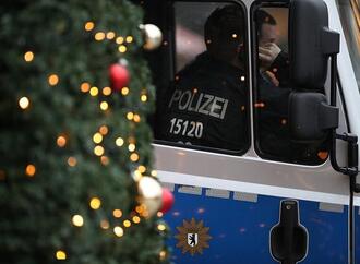 Festnahmen wegen Anschlagsplan auf Weihnachtsmarkt in Bayern