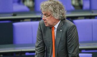 AfD-Abgeordneter wegen Hitlergruß angeklagt