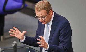 Emissionshandel: Union will Industrie länger CO2 ausstoßen lassen