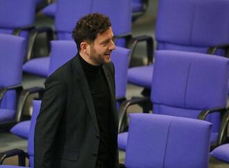 Banaszak pocht auf Nutzung von russischen Vermögen in der EU