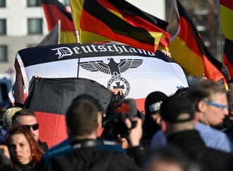 Anklage gegen ''Letzte Verteidigungswelle'': Rechte Zelle soll Anschläge verübt haben