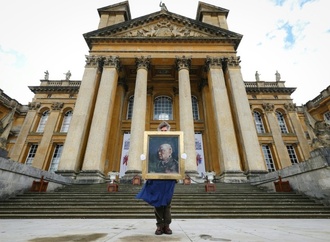 Ehefrau wiederholt gewürgt: Mitglied des britischen Hochadels vor Gericht