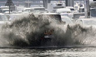 Starker Regen: Polizei in Dubai warnt Bewohner vor Verlassen ihrer Häuser