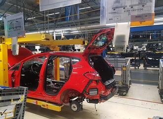 Klingbeil warnt Autobauer vor Festhalten am Verbrenner