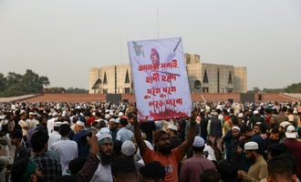 Beerdigung in Bangladesch: Zehntausende trauern um getöteten Studentenführer