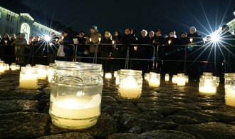 Gedenken ein Jahr nach Anschlag auf Magdeburger Weihnachtsmarkt mit Kanzler Merz