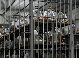 Gang-Mitglieder in El Salvador zu jahrhundertelangen Gefängnisstrafen verurteilt