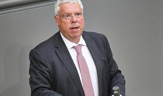 Hardt hält schnellen Frieden in Ukraine für unwahrscheinlich