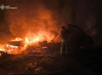 Eisige Temperaturen: Russische Angriffe verursachen in der Ukraine Stromausfälle