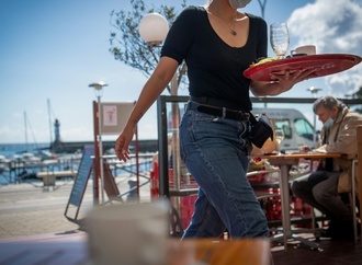 Verpflichtende Kartenzahlung: Dehoga gegen Vorstoß aus Niedersachsen