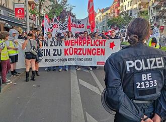 Chef von Verteidigungsausschuss rechnet mit baldiger Wehrpflicht