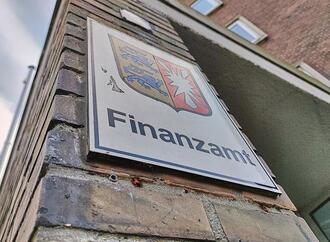 Behördengang kostet durchschnittlich 125 Minuten Zeit