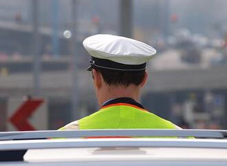 NRW-Innenminister will Polizei bei Verkehrsunfällen entlasten