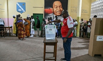 Bürger der Elfenbeinküste wählen neues Parlament