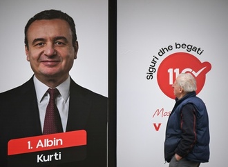 Vorgezogene Neuwahlen im Kosovo inmitten von politischer Krise
