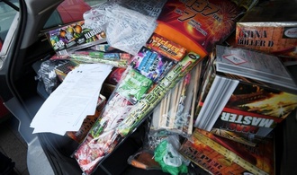 Schwerverletzter und brennende Bar - Erste Unfälle mit Feuerwerk am Wochenende