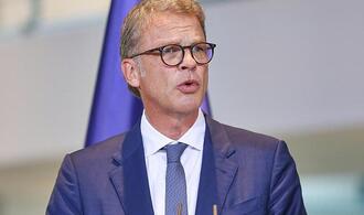 Bankenpräsident fordert höheres Tempo bei Strukturreformen