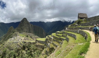 Frontalzusammenstoß zweier Züge nahe Machu Picchu in Peru: Ein Toter und Dutzende Verletzte