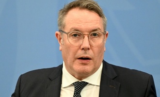 SPD-Vize Schweitzer will veraltete Ideen aus Parteiprogramm streichen