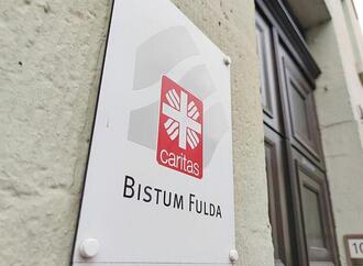 Caritas pocht auf höhere Bezahlung für Freiwilligendienste