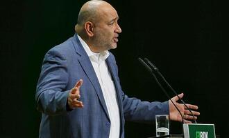 Nouripour sieht Chance für ''Moment der Demokratisierung'' im Iran