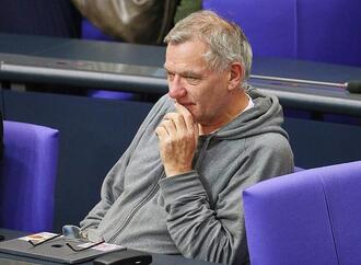 Van Aken fordert Sanktionen gegen Trump-Minister