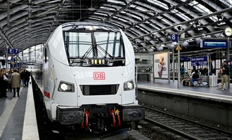 Pünktlichkeit der Deutschen Bahn im Dezember deutlich verbessert