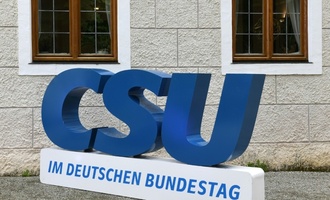Ökonomen warnen vor CSU-Plänen für Abschiebeoffensive