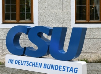 Ökonomen warnen vor CSU-Plänen für Abschiebeoffensive