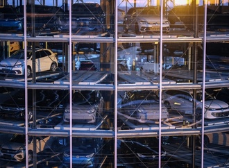 Leichtes Wachstum auf Neuwagenmarkt - Starkes Plus bei E-Autos und Plugin-Hybriden