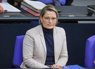 Hubig fordert harte Maßnahmen nach Brandanschlag in Berlin