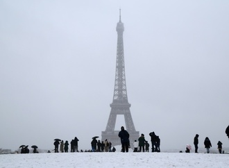 Starker Schneefall sorgt weiter für Verkehrschaos in Teilen Europas