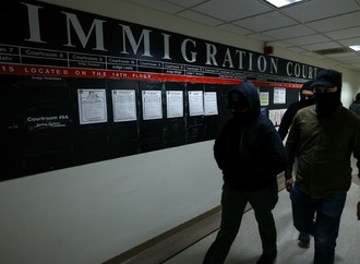 US-Heimatschutzministerium: Autofahrerin bei angeblichem Angriff auf ICE-Mitarbeiter erschossen