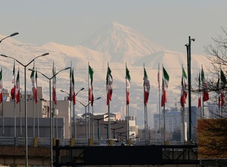 Medien: Polizist im Iran bei Zusammenstößen mit Demonstranten erstochen