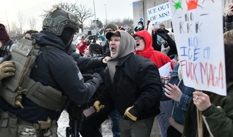 Wütender Protest in Minnesota nach Tötung einer Autofahrerin durch ICE-Beamte