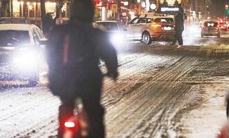 Schnee und Glatteis: Schnieder ruft Bürger zu großer Vorsicht auf