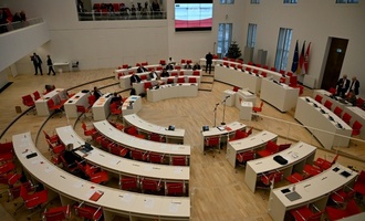 Keine vorgezogene Neuwahl in Brandenburg: Landtag stimmt gegen Selbstauflösung