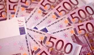 Baden-Württemberg: Telefonbetrüger bringen 69-Jährigen um halbe Million Euro