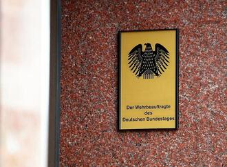 Wehrbeauftragter will härteres Vorgehen gegen sexuelle Übergriffe