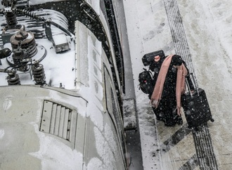 Wintersturm ''Elli'' sorgt für Schneechaos: Bahnverkehr in Deutschland massiv gestört