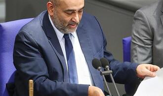 Nouripour zeigt sich besorgt über Lage in Iran