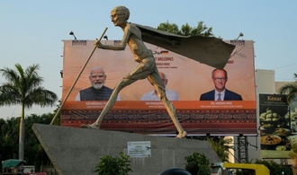 Merz will bei Reise nach Indien Abhängigkeit des Landes von Russland verringern