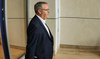 ZDH-Präsident pocht auf weniger Nachweise