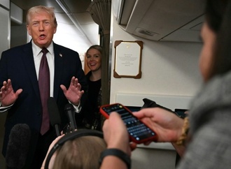 Trump: USA erwägen ''einige sehr drastische Optionen'' nach Berichten über Gewalt im Iran