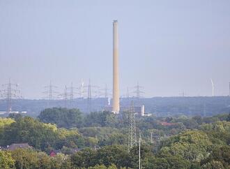 Umfrage: Jeder Zweite offen für klimaneutralen Industrieumbau