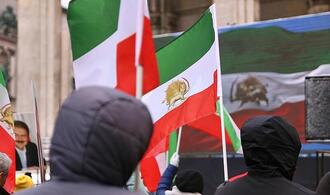 Grüne pochen auf weitere Sanktionen gegen Irans Regime