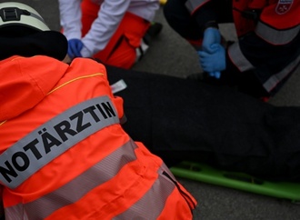 Tod beim Schwimmen: Spaziergänger bergen in Schleswig-Holstein Leiche aus Ostsee